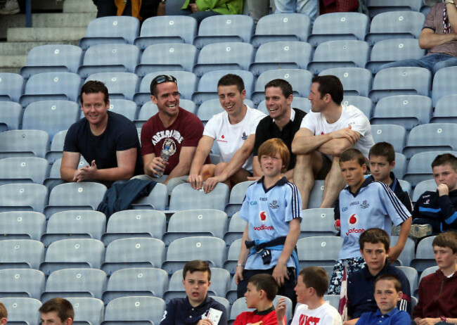 Ger-Brennan, Stephen Cluxton y Denis Bastick se miran