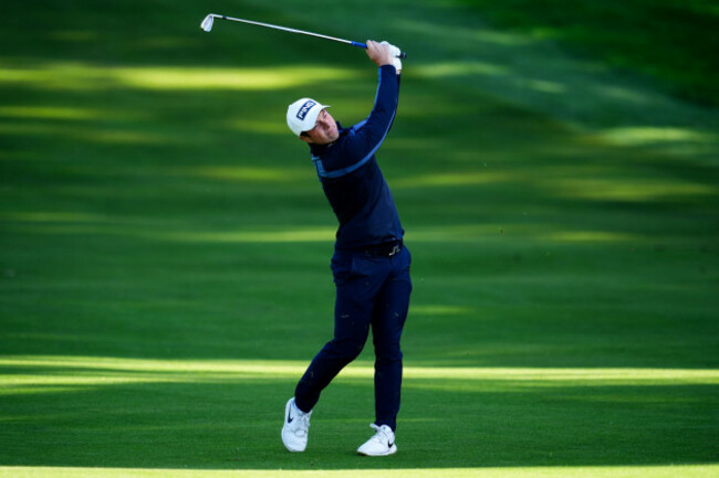 viktor-hovland-on-the-4th-fairway-during-day-two-of-the-2025-bmw-pga-championship-at-wentworth-golf-club-in-virginia-water-surrey-picture-date-friday-september-12-2025