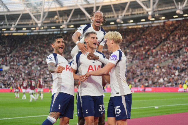 tottenham-hotspurs-micky-van-de-ven-bottom-centre-celebrates-after-scoring-his-sides-third-goal-during-the-premier-league-match-at-the-london-stadium-london-picture-date-saturday-september-13-2