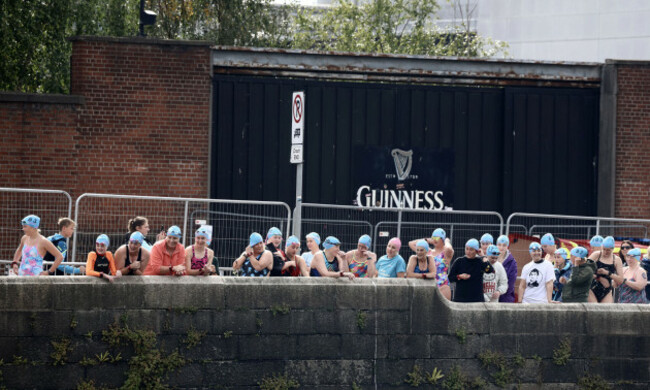 062Liffey Swim_90734027