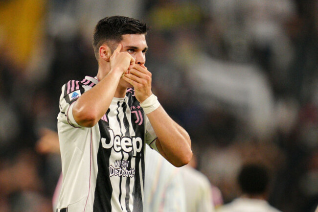 juventus-vasilije-adzic-celebrates-after-scoring-the-4-3-goal-for-his-team-during-the-serie-a-soccer-match-between-juventus-and-inter-at-the-allianz-stadium-in-turin-north-west-italy-saturday-sep