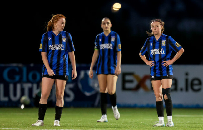kate-slevin-and-hannah-waesch-dejected-after-glasgows-first-goal
