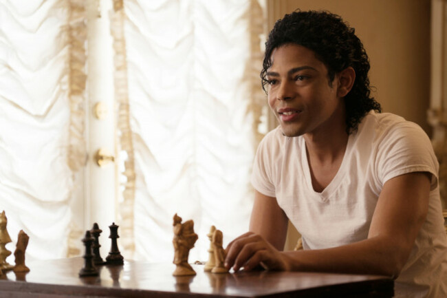 a-tale-of-two-coreys-brandon-howard-as-michael-jackson-airs-jan-6-2018-photo-hybrid-llc-lifetime-tv-courtesy-everett-collection