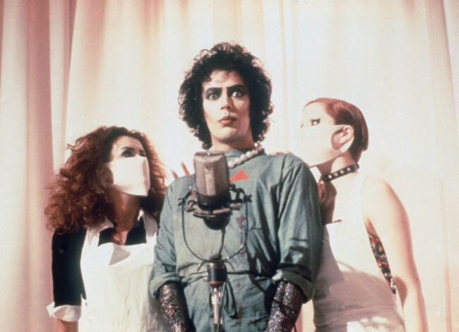 rocky-horror-picture-show-tim-curry-wurde-am-19-april-1946-in-birmingham-geboren-nach-dem-studium-der-theaterwissenschaft-in-cambridge-arbeitete-er-bei-der-londoner-produktion-des-musicals-hair-mit