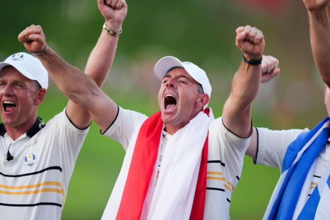 rory-mcilroy-of-team-europe-celebrates-after-winning-the-ryder-cup-outright-beating-the-united-states-15-13-on-day-three-of-the-2025-ryder-cup-at-the-bethpage-black-course-farmingdale-new-york-pic
