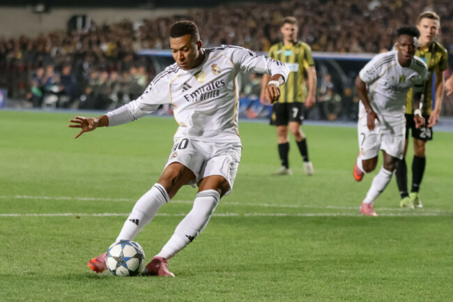 real-madrids-kylian-mbappe-controls-the-ball-during-the-champions-league-opening-phase-soccer-match-between-kairat-almaty-and-real-madrid-at-ortalyk-stadium-in-almaty-kazakhstan-tuesday-sept-30