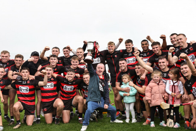 nicky-kennedy-leads-the-celebrations-after-the-game