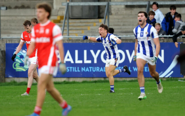 daire-sweeney-celebrates-scoring-a-goal