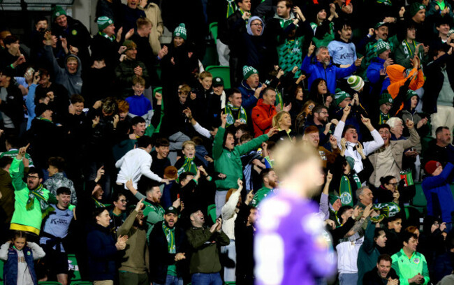 kerry-fans-celebrate-heir-sides-first-goal