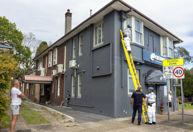 sydney-australia-06th-oct-2025-the-scene-of-a-shooting-in-croydon-park-in-sydney-monday-october-6-2025-a-man-is-in-hospital-under-police-guard-as-investigators-probe-a-motive-for-a-shooting-on