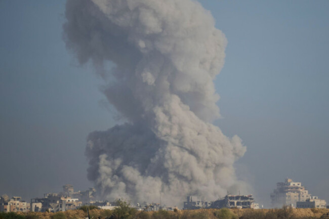 smoke-rises-following-an-explosion-in-the-gaza-strip-as-seen-from-southern-israel-sunday-sept-21-2025-ap-photoohad-zwigenberg