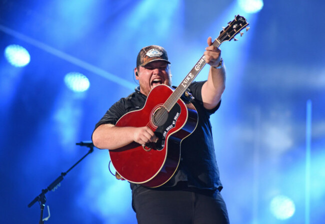nashville-tn-usa-8th-june-2019-luke-combs-in-attendance-for-country-music-association-cma-fest-2019-sat-nashville-tn-june-8-2019-credit-derek-stormeverett-collectionalamy-live-news