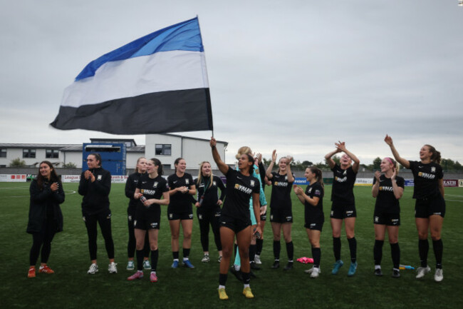 israeli-groves-celebrates-after-the-game