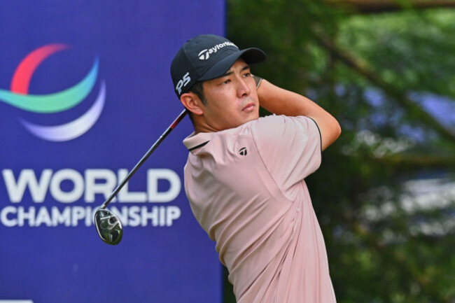 keita-nakajima-of-japan-plays-a-shot-on-the-3rd-green-during-the-dp-world-tour-championship-golf-tournament-in-new-delhi-india-saturday-oct-18-2025-ap-photodharam-diwakar