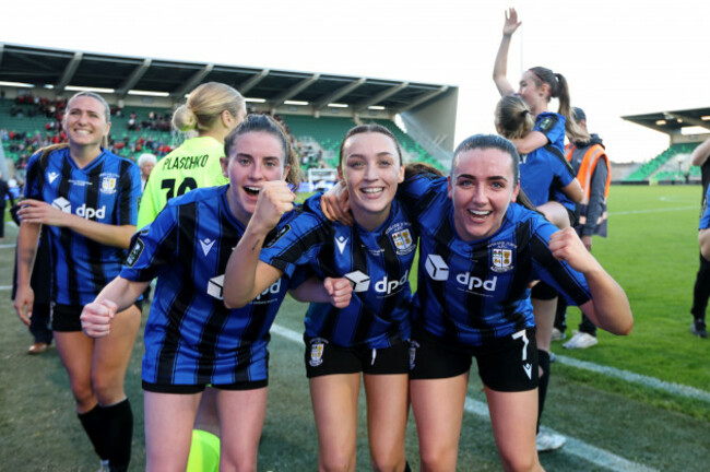 kellie-brennan-kayleigh-shine-and-chloe-singleton-celebrate