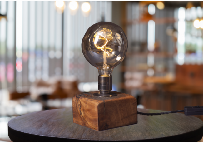 4. The Dromod table lamp by Copperfish.