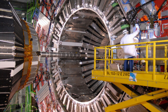 switzerland-geneva-interior-of-cern-laboratory-for-nuclear-research-alice-csm-experiment