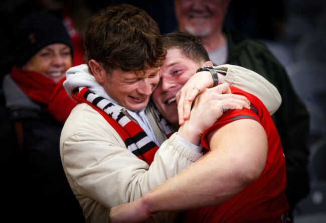 jack-odonoghue-celebrates-winning-with-his-brother-nick-after-the-game