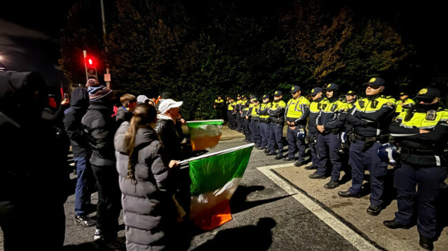 gardai-officers-block-protesters-near-the-citywest-hotel-in-saggart-as-disturbances-have-flared-outside-the-dublin-hotel-which-used-to-house-asylum-seekers-picture-date-wednesday-october-22-2025