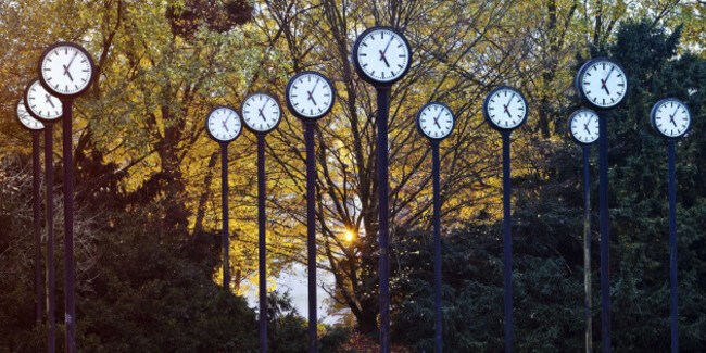 artwork-time-field-24-synchronised-station-clocks-artist-klaus-rinke-time-changeover-volksgarten-duesseldorf-north-rhine-westphalia-germany-eu