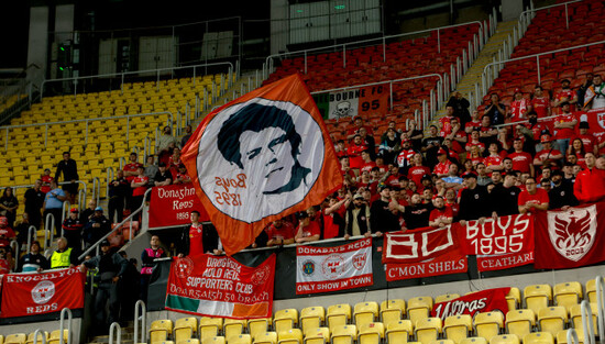 shelbourne-fans-ahead-of-the-game