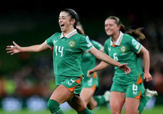 marissa-sheva-celebrates-scoring-their-fourth-goal