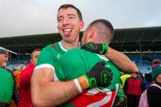 evan-regan-celebrates