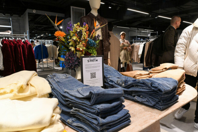 paris-france-05th-nov-2025-people-visit-the-sheins-first-permanent-store-during-its-opening-day-located-on-the-6th-floor-of-the-bhv-marais-department-store-in-paris-france-on-november-5-2025-p