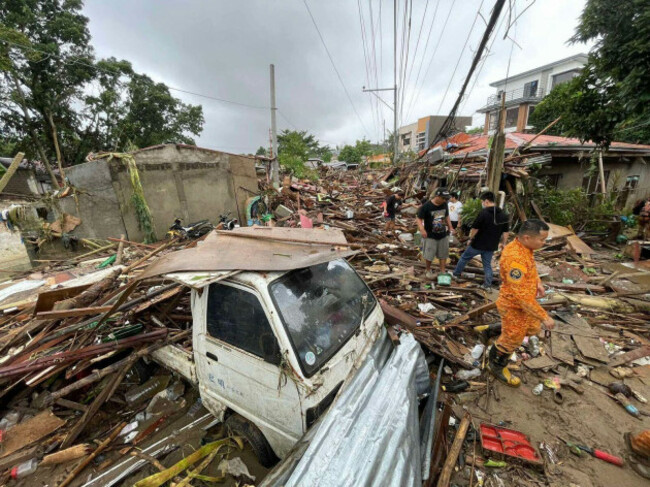 aftermath-of-flooding-caused-by-typhoon-kalmaegi-in-cebu-city-central-philippines-tuesday-nov-4-2025-ap-photojacqueline-hernandez