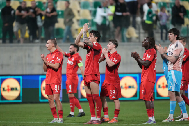 aberdeens-players-salute-supporters-at-the-end-of-the-conference-league-opening-phase-soccer-match-between-aek-larnaca-and-aberdeen-in-larnaca-cyprus-thursday-nov-6-2025-ap-photopetros-karad