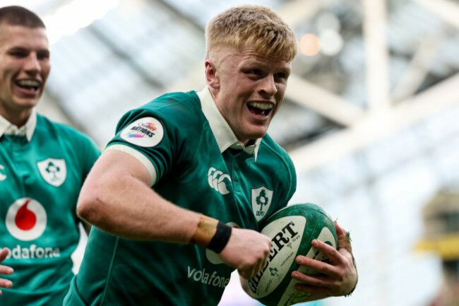 tommy-obrien-celebrates-after-he-scores-his-sides-6th-try-of-the-match