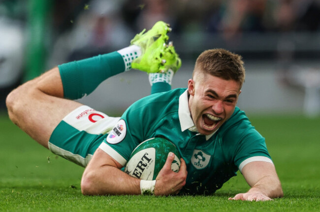 jack-crowley-celebrates-scoring-his-sides-first-try-of-the-match