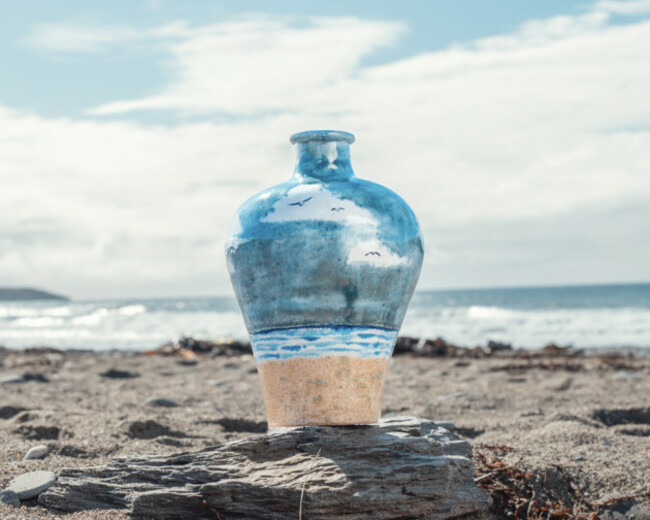 Ebb Tide Urn