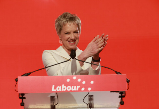 WhatsApp Image 2025-11-15 at 19.03.45