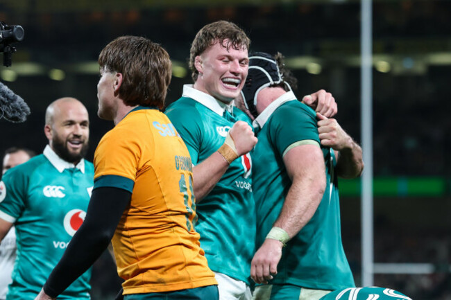 caelan-doris-celebrates-scoring-his-sides-fourth-try-of-the-match-with-cian-prendergast-and-james-lowe