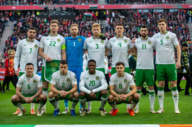budapest-hungary-16th-nov-2025-ireland-national-football-team-poses-for-a-team-photo-during-the-fifa-world-cup-2026-european-qualifier-group-f-match-between-hungary-and-republic-of-ireland-at-pusk