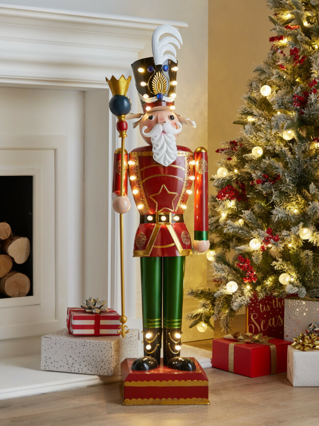 very_ireland-three_kings_120_cm_lit_giant_christmas_nutcracker-traditional_eur179.99-very.ie-ref2217675