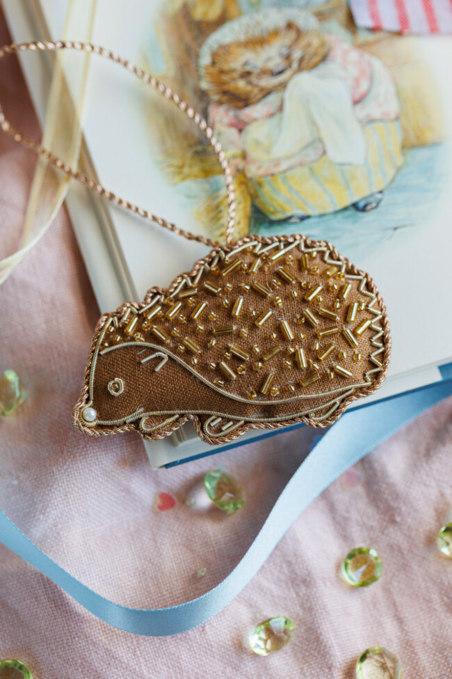 KATIE LARMOUR DESIGN OCTOBER 25 (NATIVE IVY) (68)