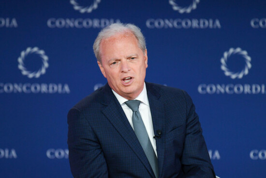 new-york-usa-23rd-sep-2025-world-bank-senior-managing-director-axel-van-trotsenburg-onstage-at-the-2025-concordia-annual-summit-at-the-sheraton-new-york-times-square-hotel-in-new-york-ny-on-septe