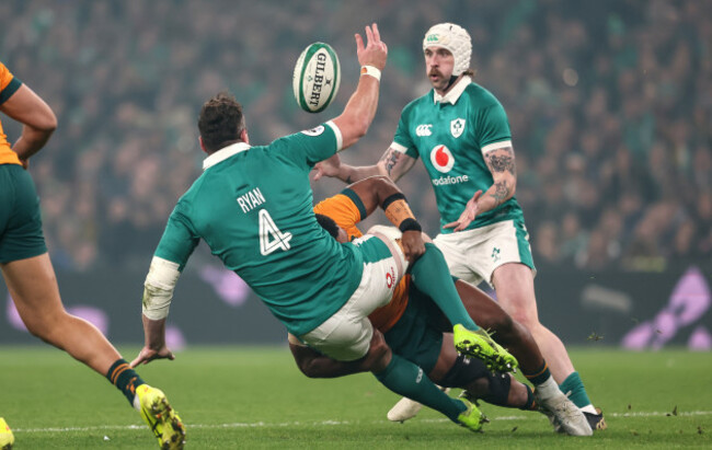 james-ryan-offloads-in-the-tackle-of-filipo-daugunu