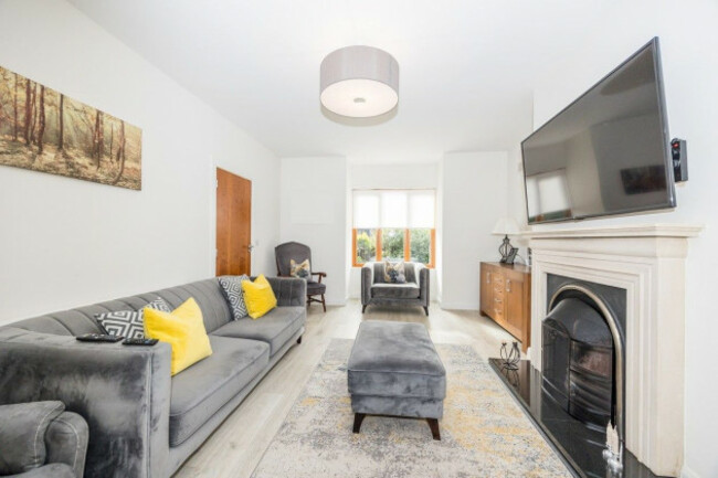 eyJidWNrZXQiOiJtZWRpYW1hc3Rlci1zM2V1IiwiZWRpdHMiOnsicmVzaXplIjp7ImZpdCI6Imluc2lkZSIsIndpZHRoIjoxMjAwLCJoZWlnaHQiOjEyMDB9fSwib3V0cHV0Rm9ybWF0IjoianBlZyIsImtleSI6IjEvMi8xMjE5OGIzYS03NGNiLTQ5NWUtOGYxYy1iYWQxN2Q3YTI5M2QuSlBFRyJ9