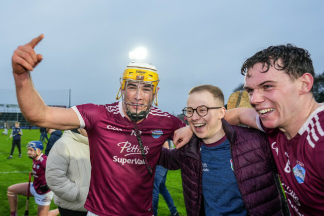 barry-oconnor-and-philip-dempsey-celebrates