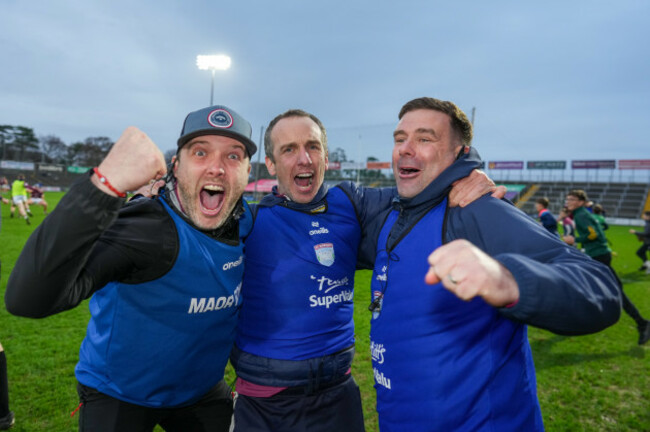 daithi-hayes-celebrates-with-his-backroom-team
