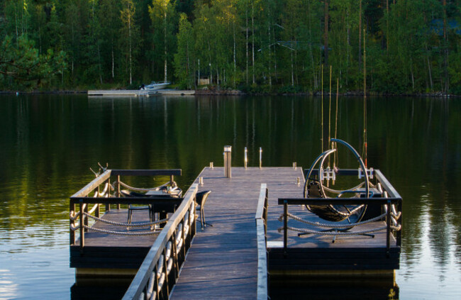dock-or-pier-on-lake-in-summer-day-finland