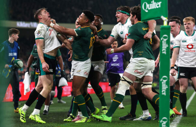 tempers-flare-between-garry-ringrose-and-sacha-feinberg-mngomezulu