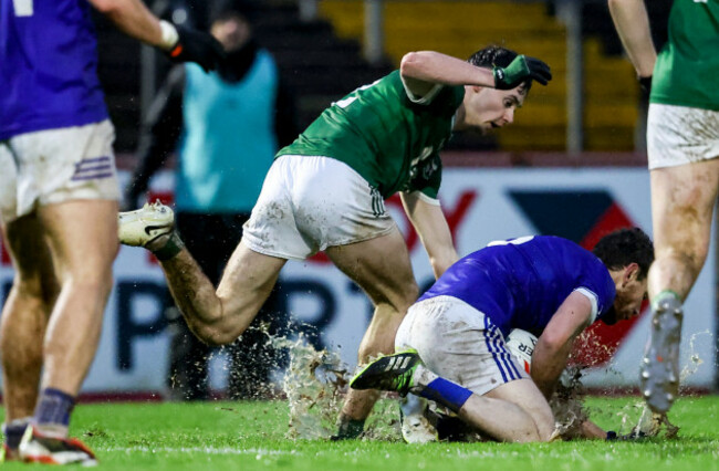 damien-mcardle-is-tackled-by-shea-mcateer
