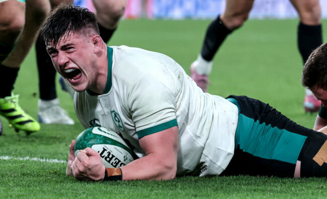 dan-sheehan-scores-a-try