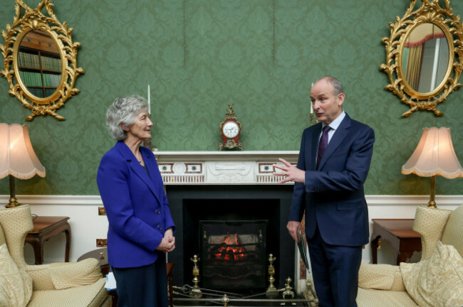 PRES CONNOLLY TAOISEACH ARTICLE 28 MX-2