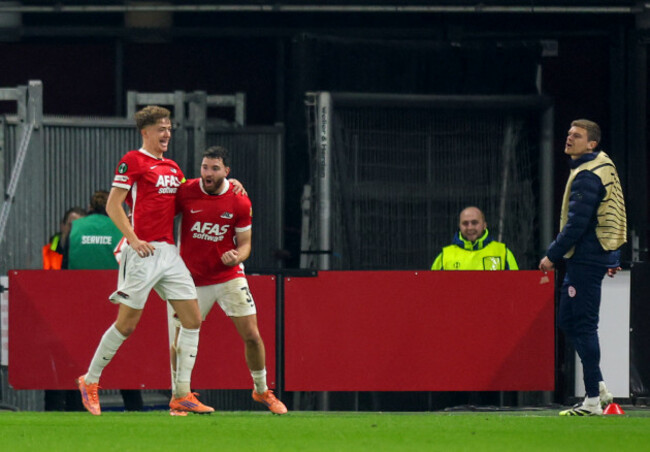 mees-de-wit-celebrates-scoring-his-sides-first-goal