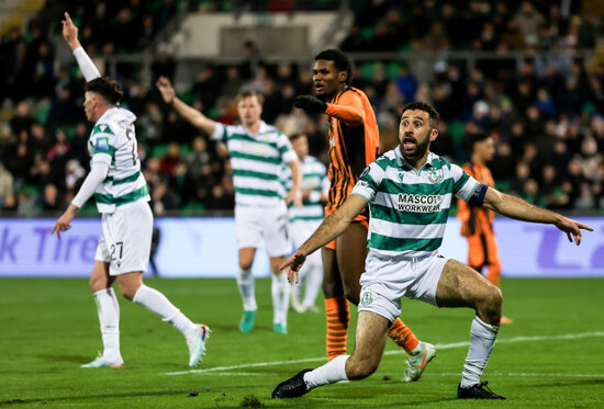 roberto-lopes-reacts